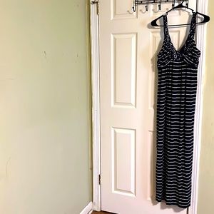 Design History sleeveless maxi dress for women. Size XL.